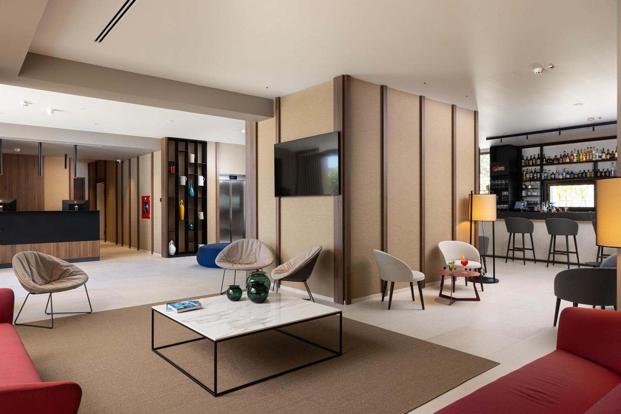 B21 Lifestyle Hotel Бари Екстериор снимка