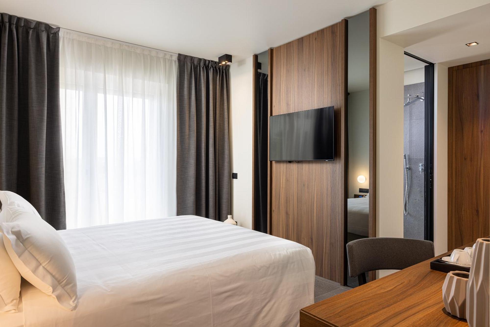 B21 Lifestyle Hotel Бари Екстериор снимка